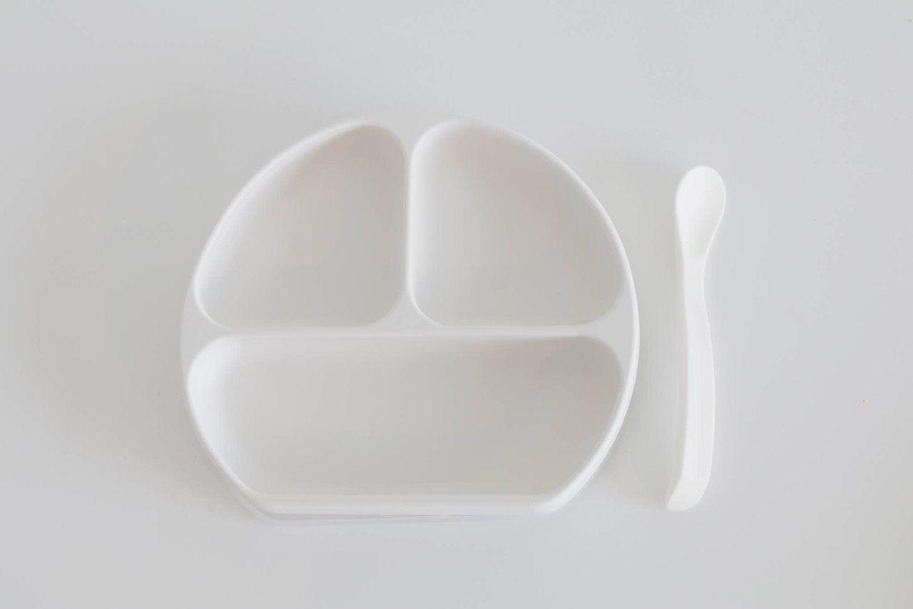 Silicone Suction Plate With Lid and Spoon - THE SUS&TAIN STORE